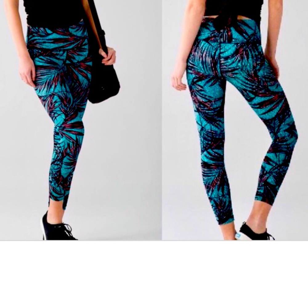 Lululemon Tropical Print Wunderunder Pants, size 4